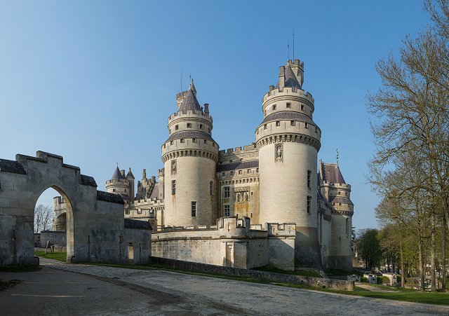 chateau_de_pierrefonds.jpg