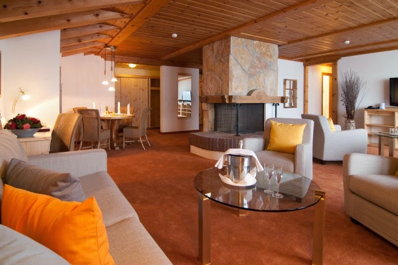 oppedimage780520-Hotel-Grindelwald-Schweiz-Suite-2.jpg