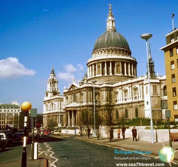 St.-Pauls-Cathedral.jpg