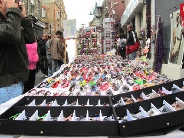 glasses-stall-at-brick-lane-market-on-august-15-20.jpg