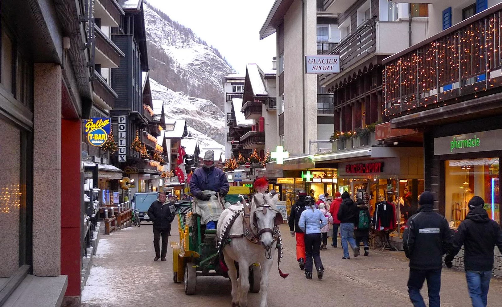 Zermatt-Downtown.jpg