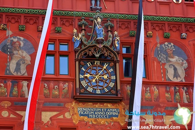 detail-of-basel-town-hall.jpg