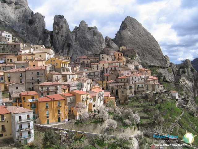 Castelmezzano_panorama.jpg