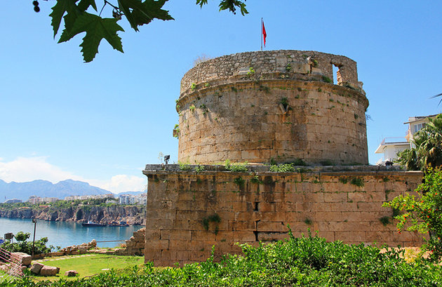 turkey-antalya-roman-fortress.jpg