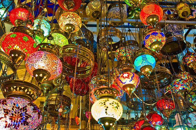 turkey-istanbul-lantern-display-grand-bazaar.jpg