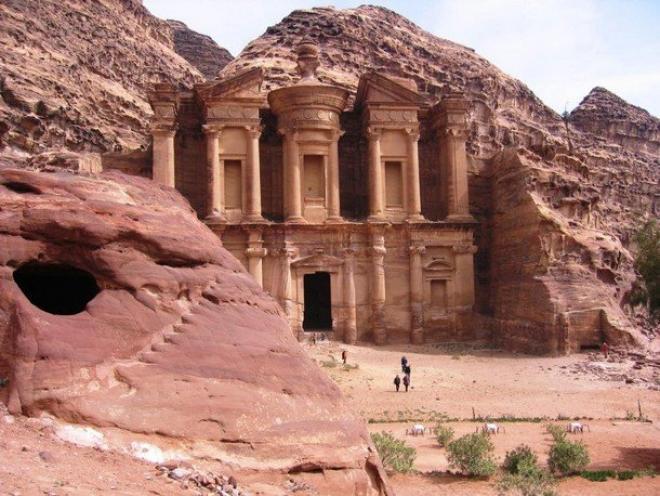 arab_travelers_tours_photo_1417597753_380.jpg