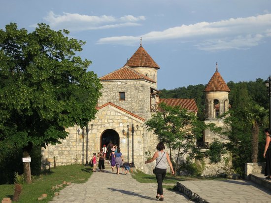 motsameta-monastery.jpg