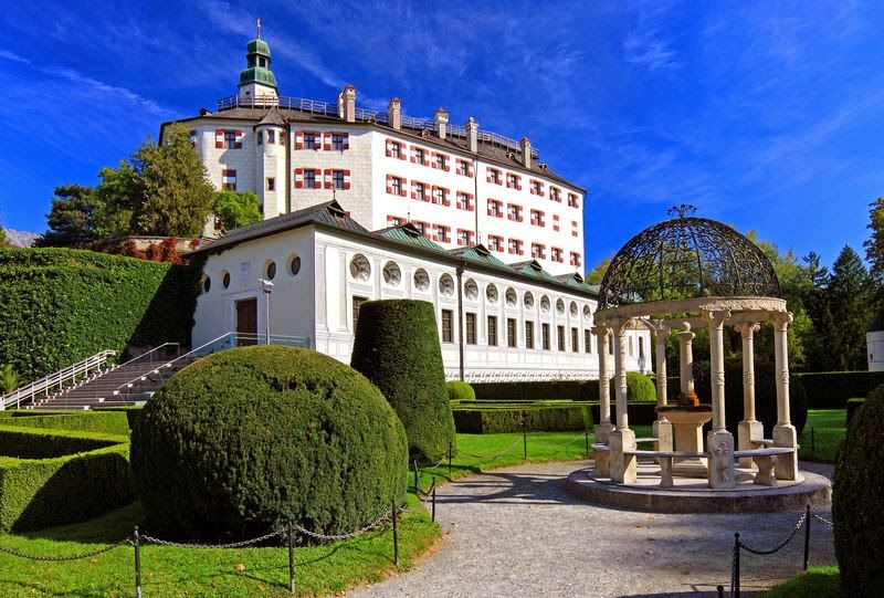 Ambras-Castle.jpg