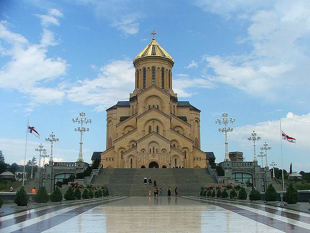 Tsminda-Sameba-Cathedral.jpg