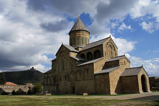 Svetitskhoveli-Cathedral.jpg