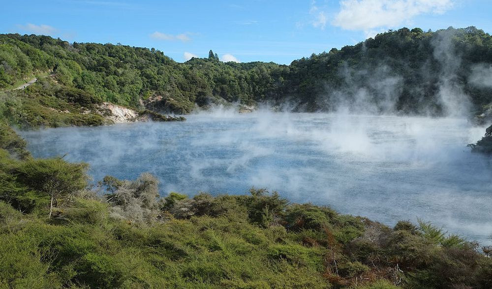 Frying-Pan-Lake-of-New-Zealand.jpg