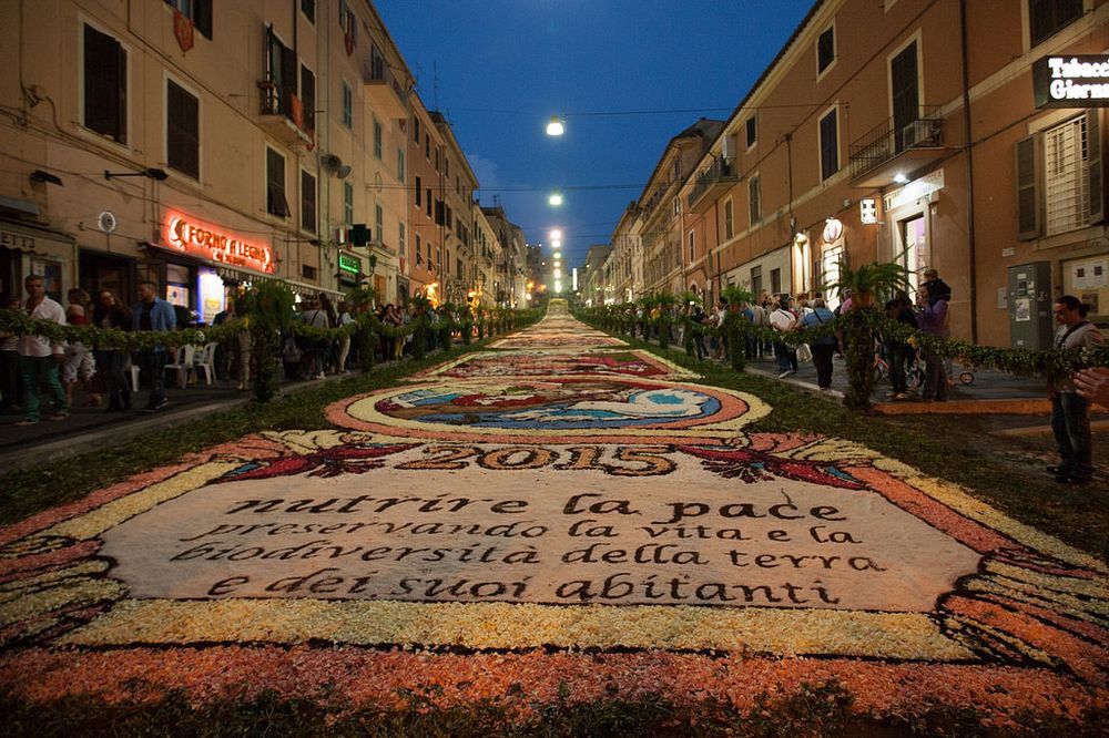 infiorata-festival-is-during-May-and-June..jpg