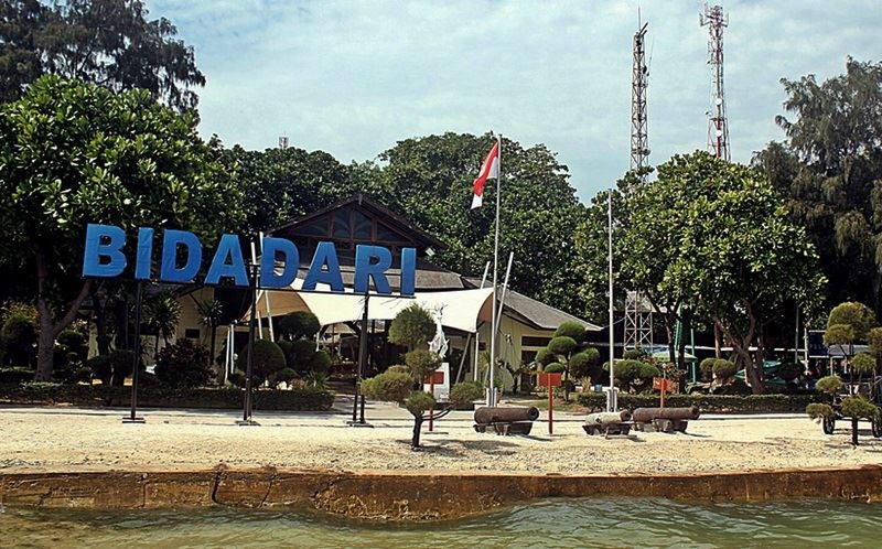 Pulau-Bidadari.jpg