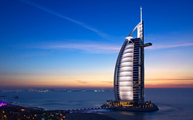 5.-The-Burs-Al-Arab-aka-The-Tower-of-the-Arabs.jpg