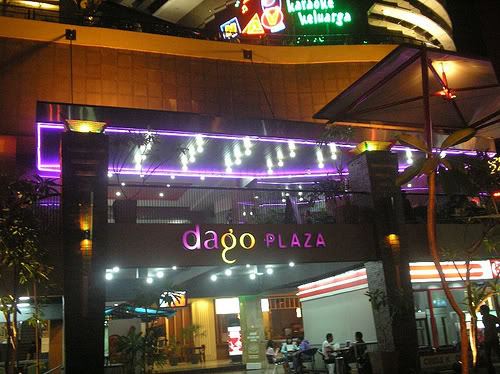 dago-Plaza3.jpg