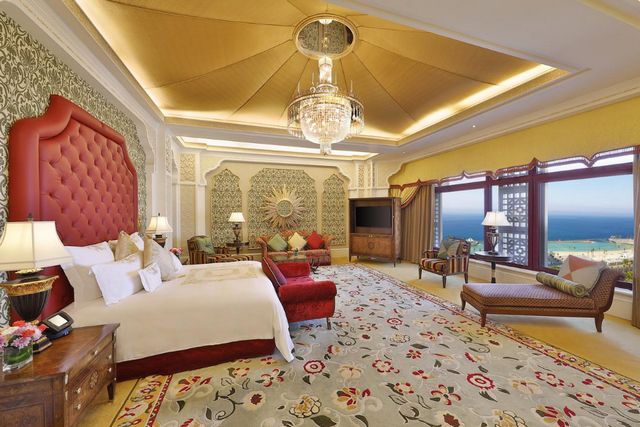 Hotels-in-Jeddah-9.jpg