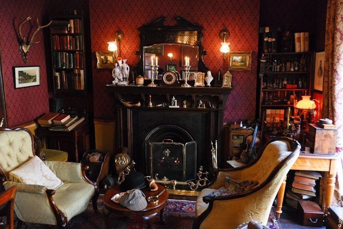 Sherlock-Holmes-and-Doctor-Watson-lived-at-221b-Baker-Street-between-1881-1904.jpg