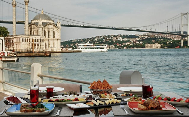 Istanbul-Restaurants-1.jpg