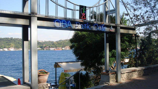 Istanbul-Bosphorus-Cafes-1.jpg