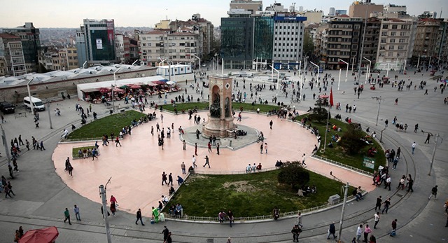 taksim-istanbul-1.jpg