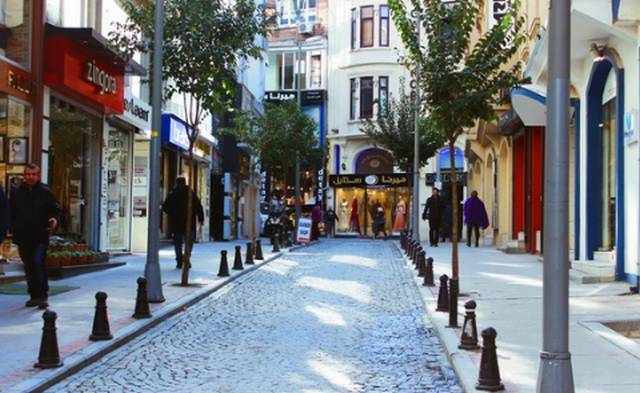 Osman-Bey-Street-Istanbul.jpg