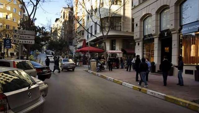 Osman-Bey-Street-Istanbul1.jpg