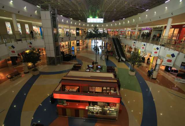 Haya-mall.jpg