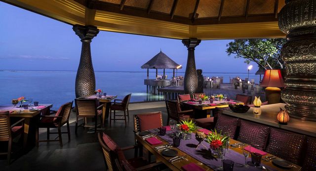 -four-seasons-resort-Maldives-at-kuda-huraa-hotel4.jpg
