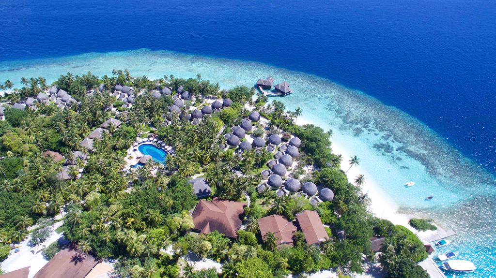 Bandos-Maldives-resort4.jpg