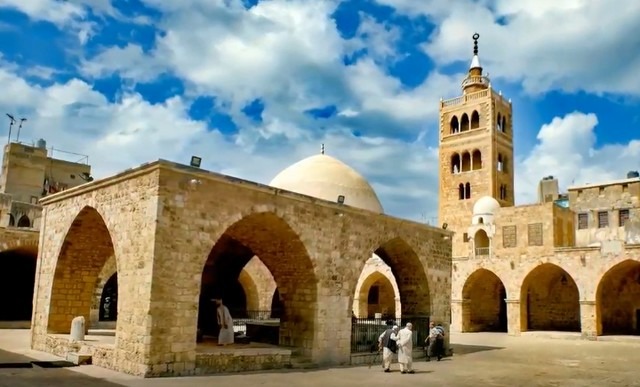 The-Great-Mansouri-Mosque.jpg