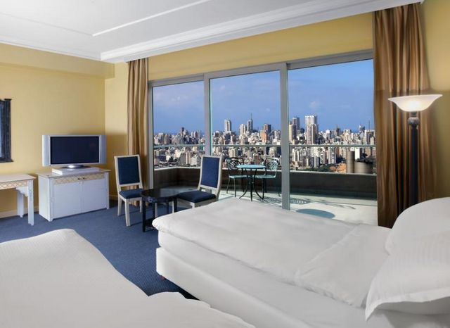 Hilton-Beirut-Habtoor-Grand-1-1.jpg