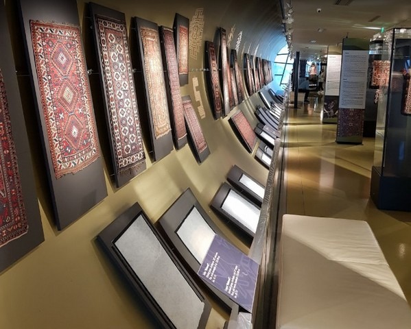 Baku-Carpet-Museum-12.jpg