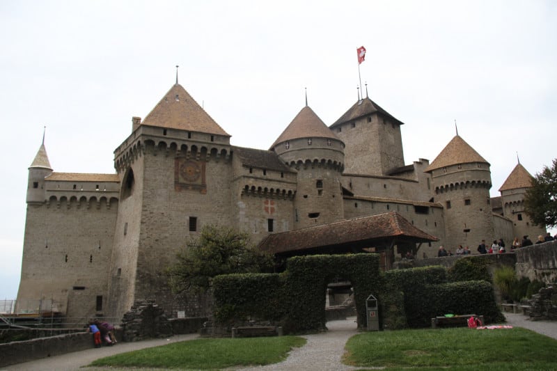 -Ch%C3%A2teau-de-Chillon.jpg