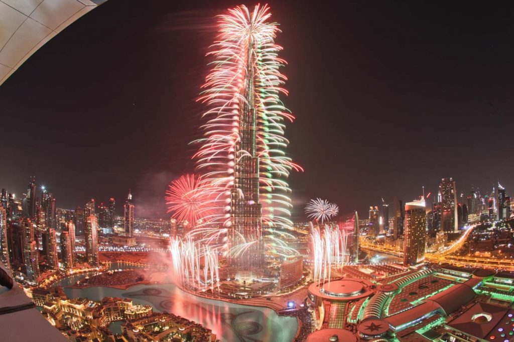 BurjKhalifaFireworks3-1024x683.jpg