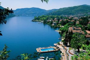 -%D9%83%D9%88%D9%85%D9%88-Lake-Como-300x200.jpg