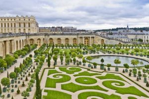 %B1%D8%B3%D8%A7%D9%8A-Palace-of-Versailles-300x200.jpg