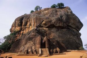 %85%D8%B4%D9%87%D9%88%D8%B1%D8%A9sigiriya3-300x200.jpg