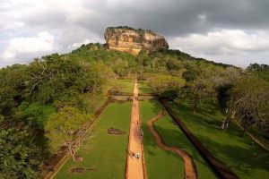 %8A%D8%AC%D9%8A%D8%B1%D9%8A%D8%A7-sigiriya-300x200.jpg