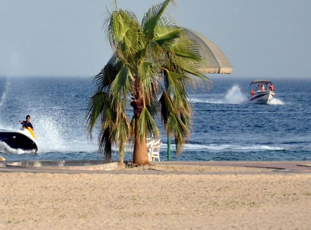 Al-Duqm-Beach-3.jpg