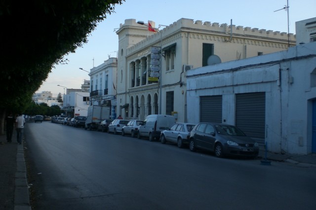 Bab-Manara-Street.jpg