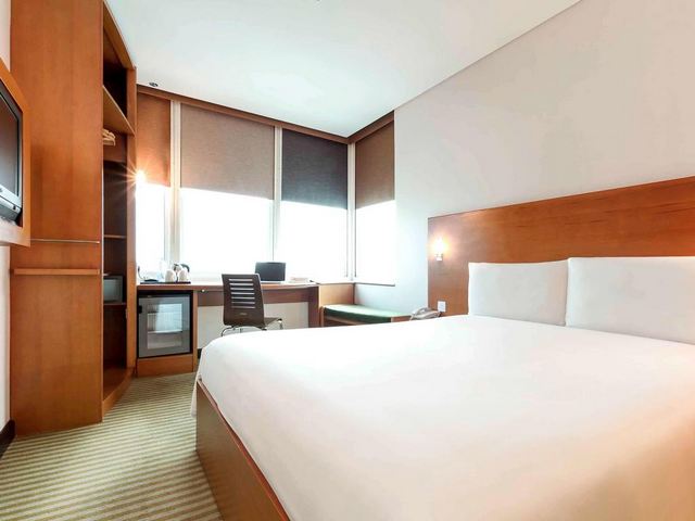 Kuwait-al-salmaniya-hotels-6.jpg