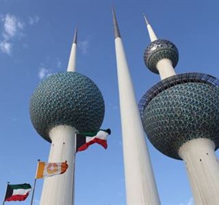 8374_Kuwait-Towers1JPG_-_CrQu80_RT320x300-_OS454x331-_RD320x300-.jpg