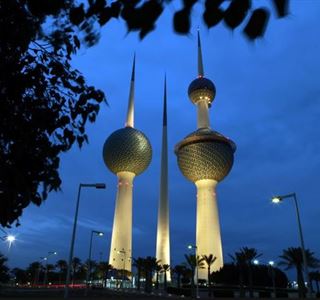 8373_Kuwait-Towers2JPG_-_CrQu80_RT320x300-_OS512x409-_RD320x300-.jpg