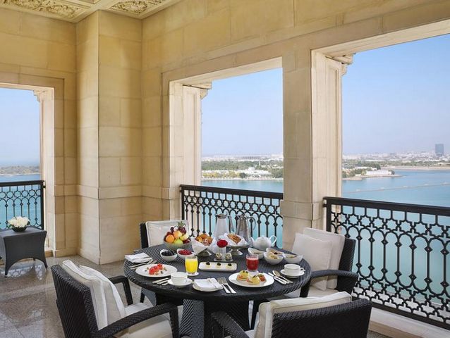 The-Ritz-Carlton-Jeddah-5-3.jpg