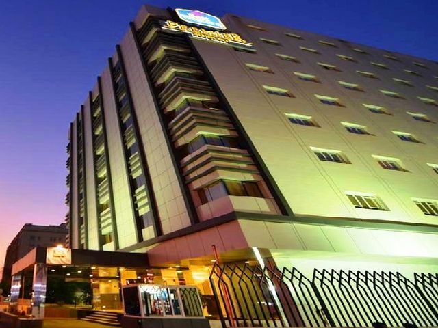 AlKhuwair-Muscat-Hotels-7.jpg