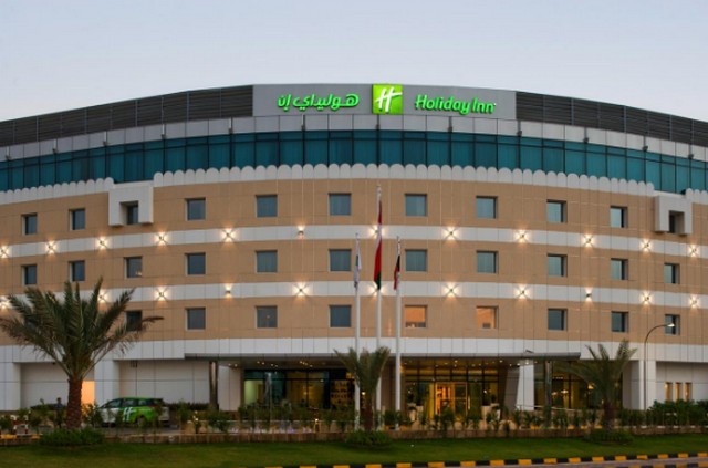 Hotel-Holiday-Inn-Muscat.jpg