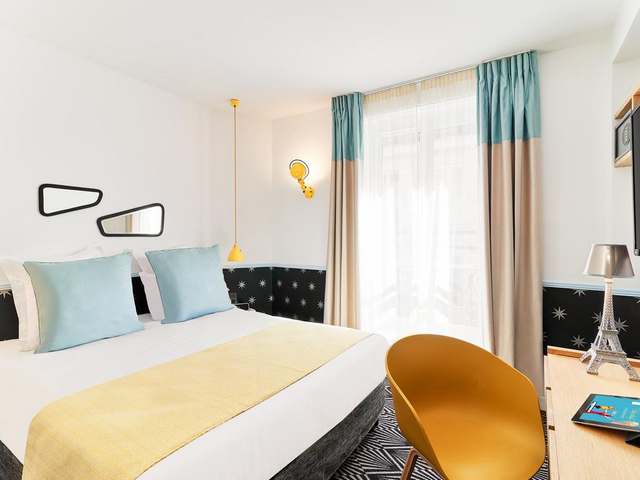 Champs-Elys%C3%A9es-France-cheapest-hotels18.jpg