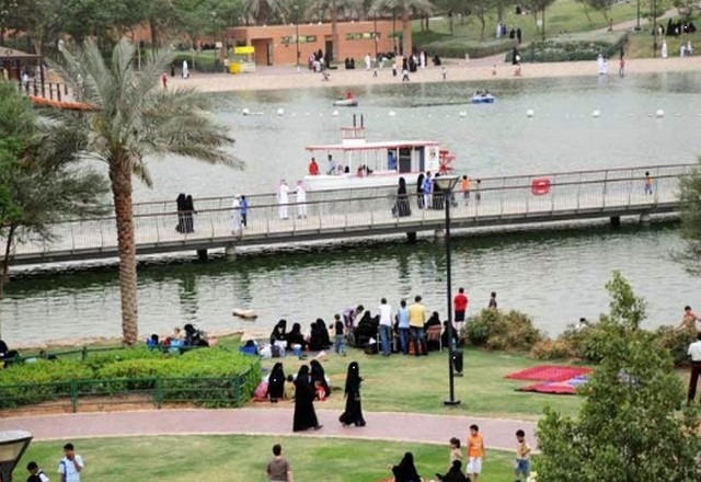 Abha-Dam-lake1.jpg