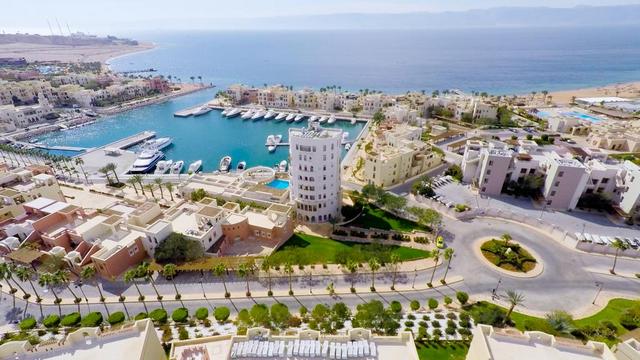 marina-plaza-tala-bay2.jpg