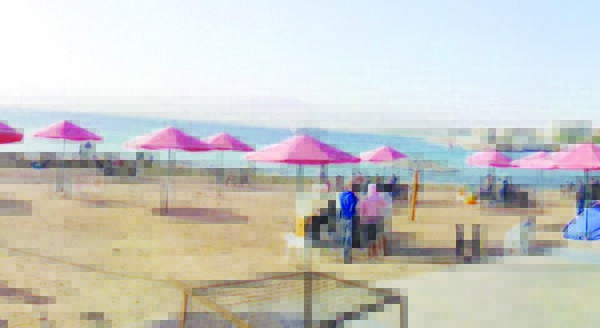 The-southern-shore-of-Aqaba-8.jpg